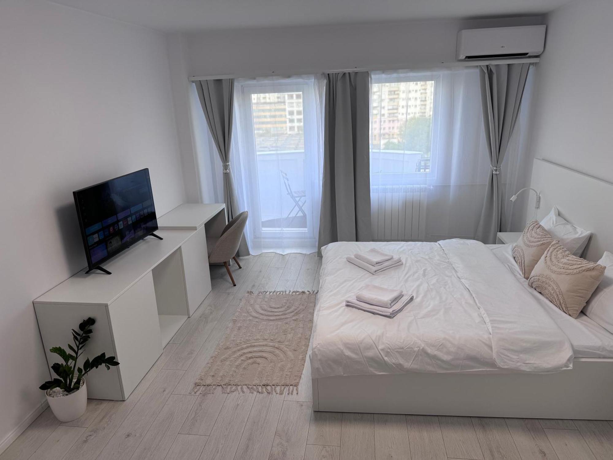 Lun Apartment Cluj-Napoca Esterno foto